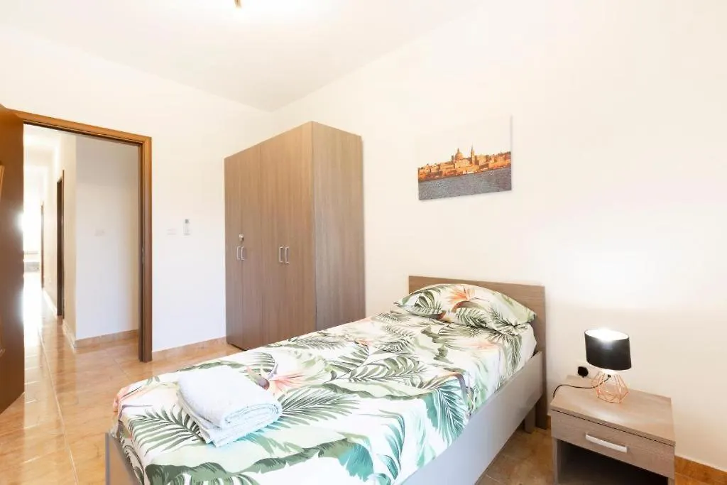 Holiday home Gudja - Lovely 3 Bedroom Unit With Own Private Entrance